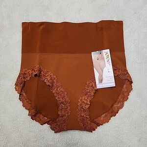 NWT Joyspun Women's Shape & Smooth Lace Trim Brief Sz Medium Brown Light Support